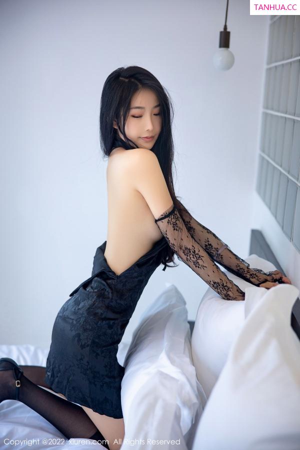   [XiuRen]高清写真图 2022.11.16 No.5864 苏苏阿 情趣服美腿第33张图片